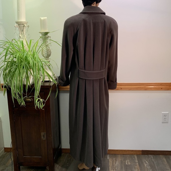 MALLIA Jackets & Blazers - MALLIA STUNNING COAT size 6 great condition